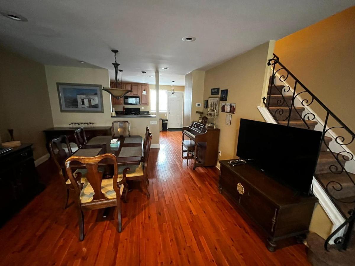 Tuscany 2900 - Classic Italian Style 3Br W Parking Near Airport Филаделфия Екстериор снимка